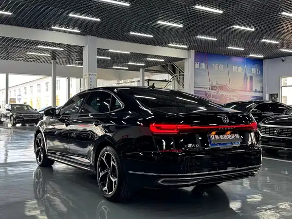 Volkswagen Passat 2024