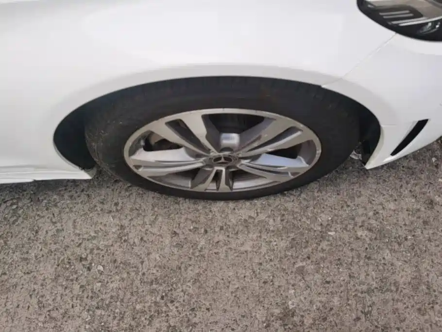 Mercedes-Benz C-Class 2021