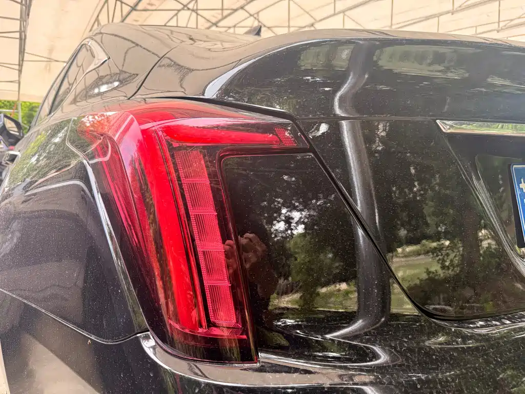 Cadillac CT5 2023 — фото 10