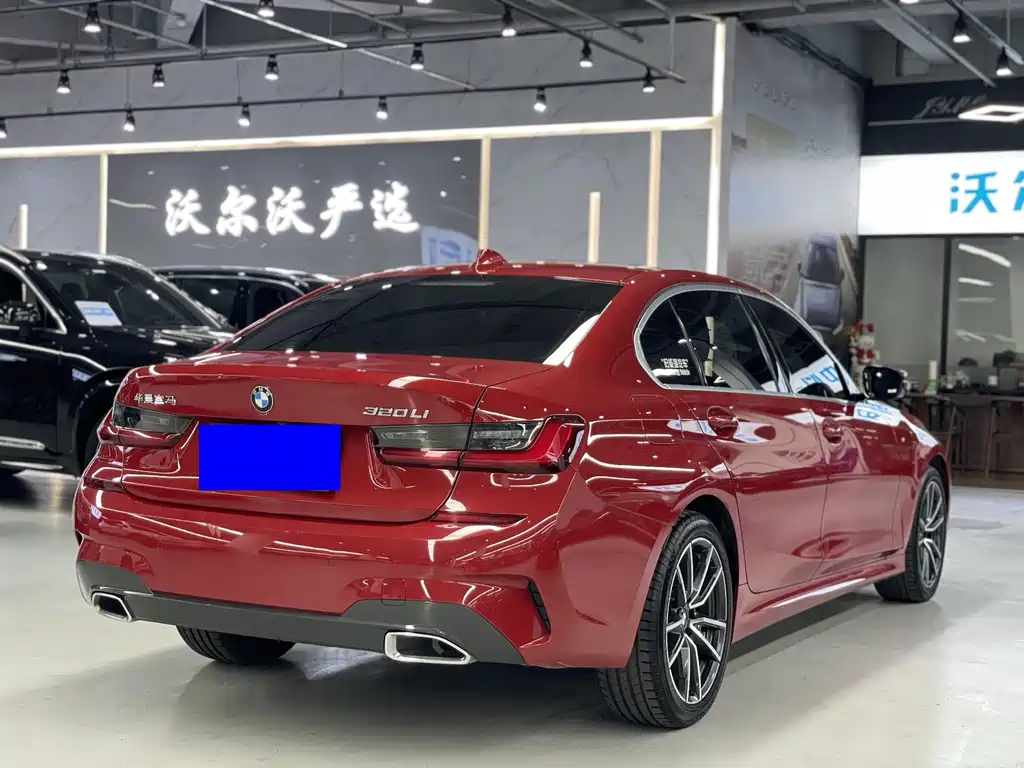 BMW 3 Series 2021 — фото 11