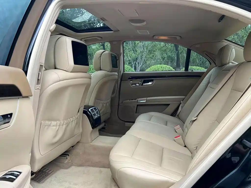 Mercedes-Benz S-Class 2012 — фото 16