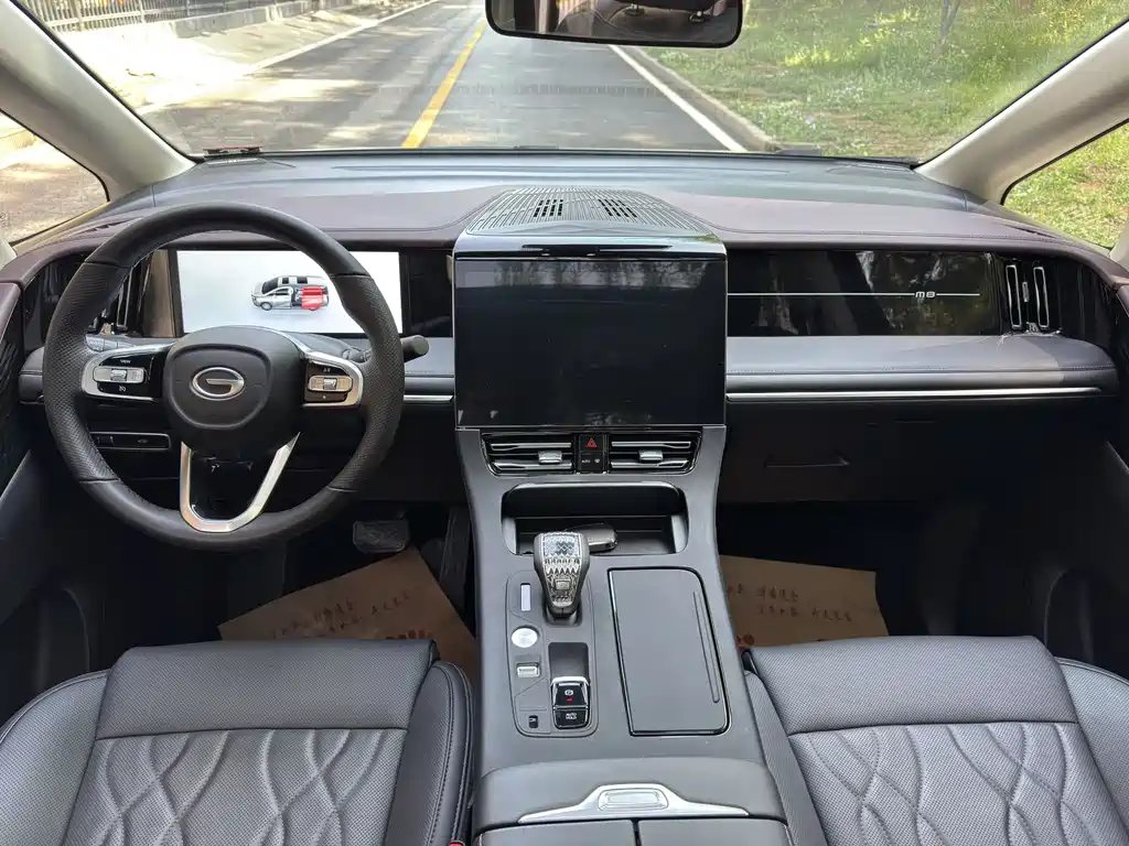 GAC Motor Trumpchi M8 2025 — фото 9
