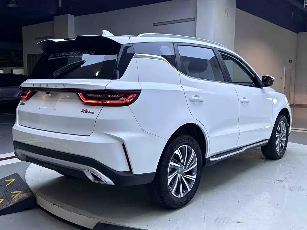 Geely Vision X6 2023