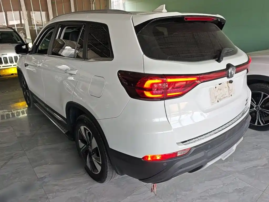Changan CS75 2018 — фото 5