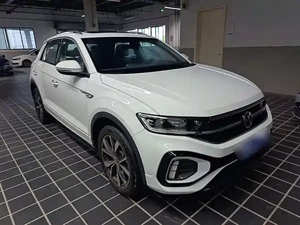 Volkswagen T-Roc 2025