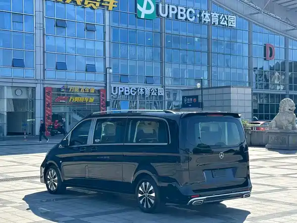 Mercedes-Benz Vito 2023