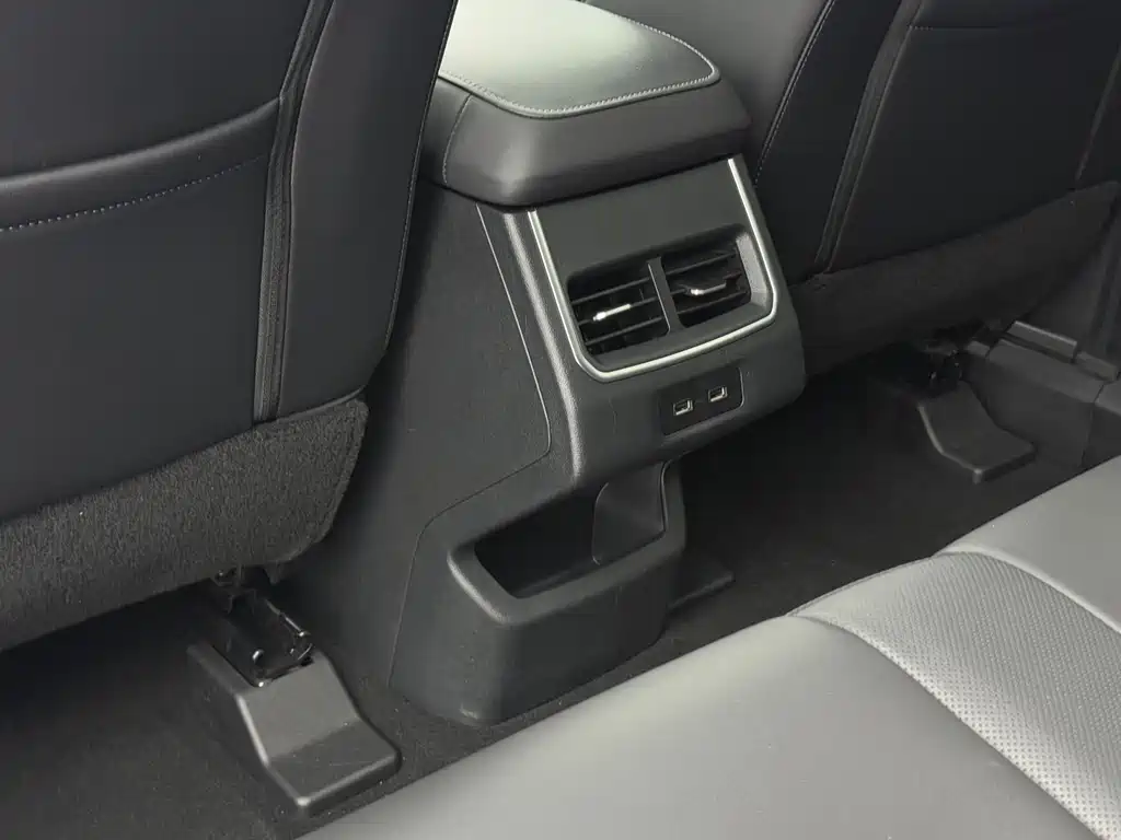 Haval H6 2023 — фото 16