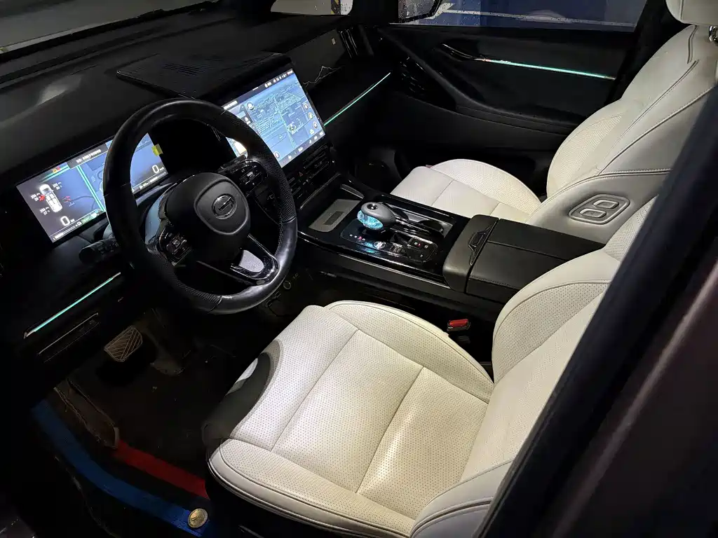 GAC Trumpchi M8 2023 — фото 4