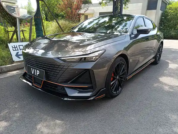 Changan UNI-V 2022
