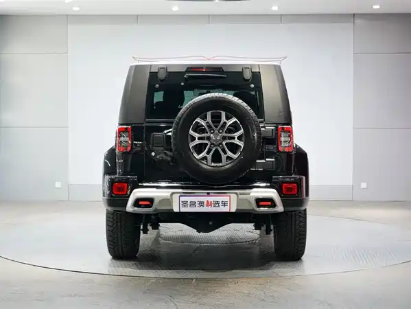 BAIC BJ40 2024