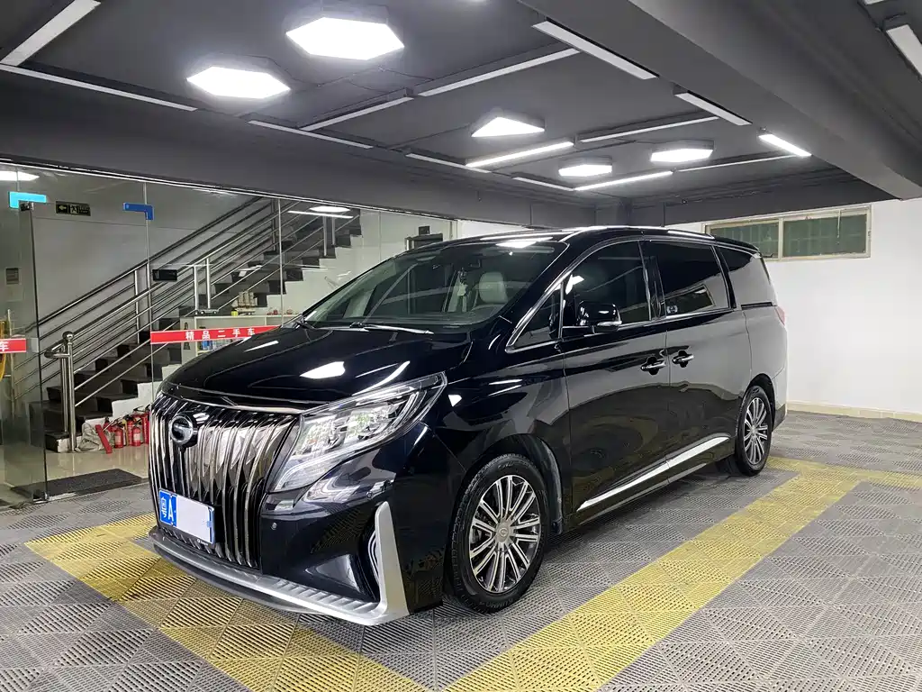 GAC Motor Trumpchi M8 2022 — фото 1