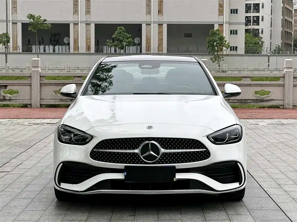 Mercedes-Benz C-Class 2022 — фото 2