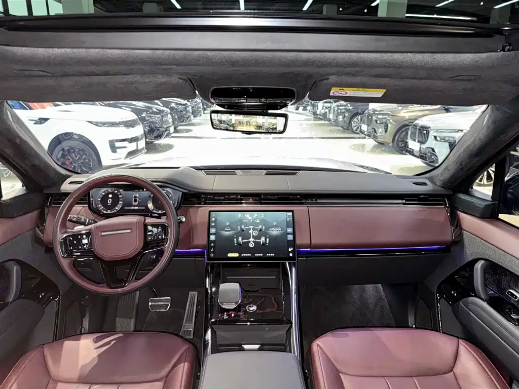Land Rover Sport 2025 — фото 23