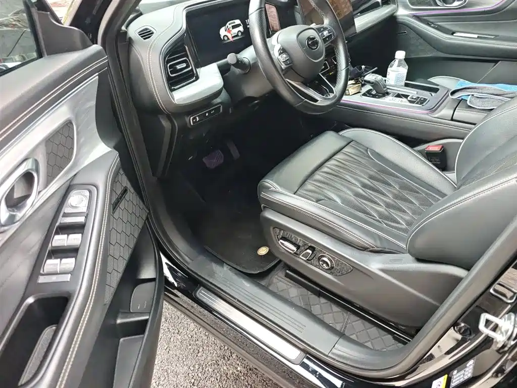 GAC Motor Trumpchi GS8 2022 — фото 12
