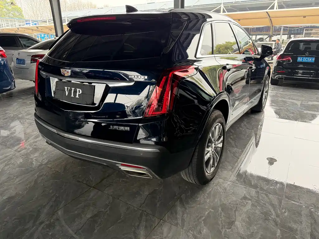 Cadillac XT5 2020 — фото 4