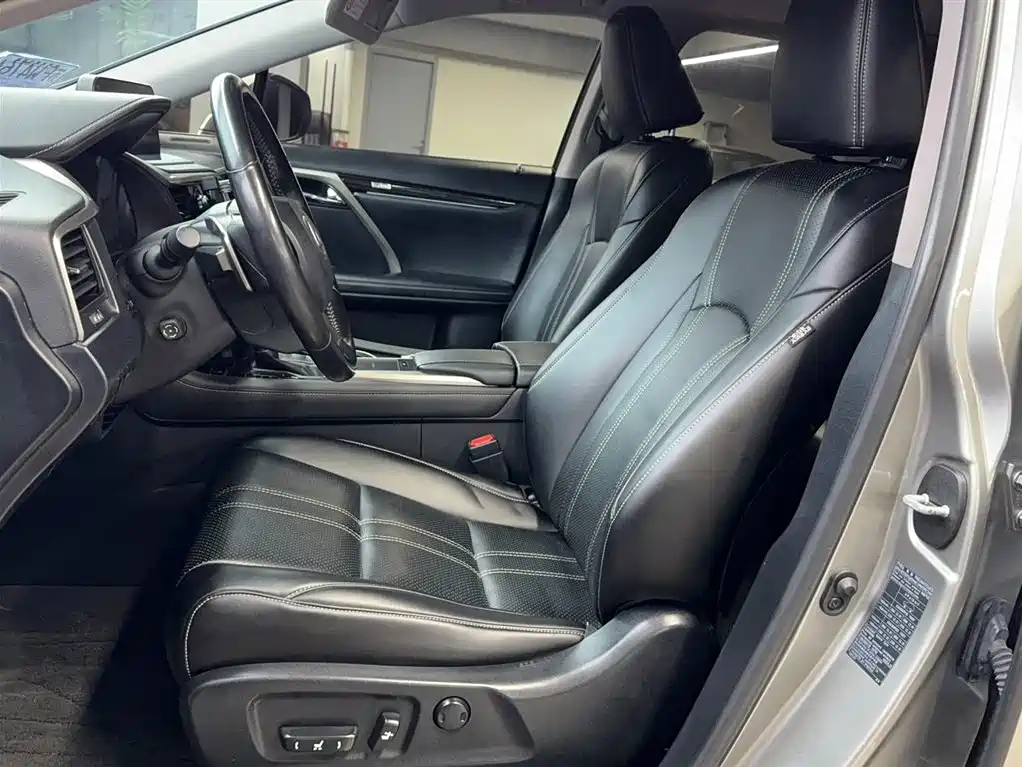 Lexus RX 2021 — фото 10