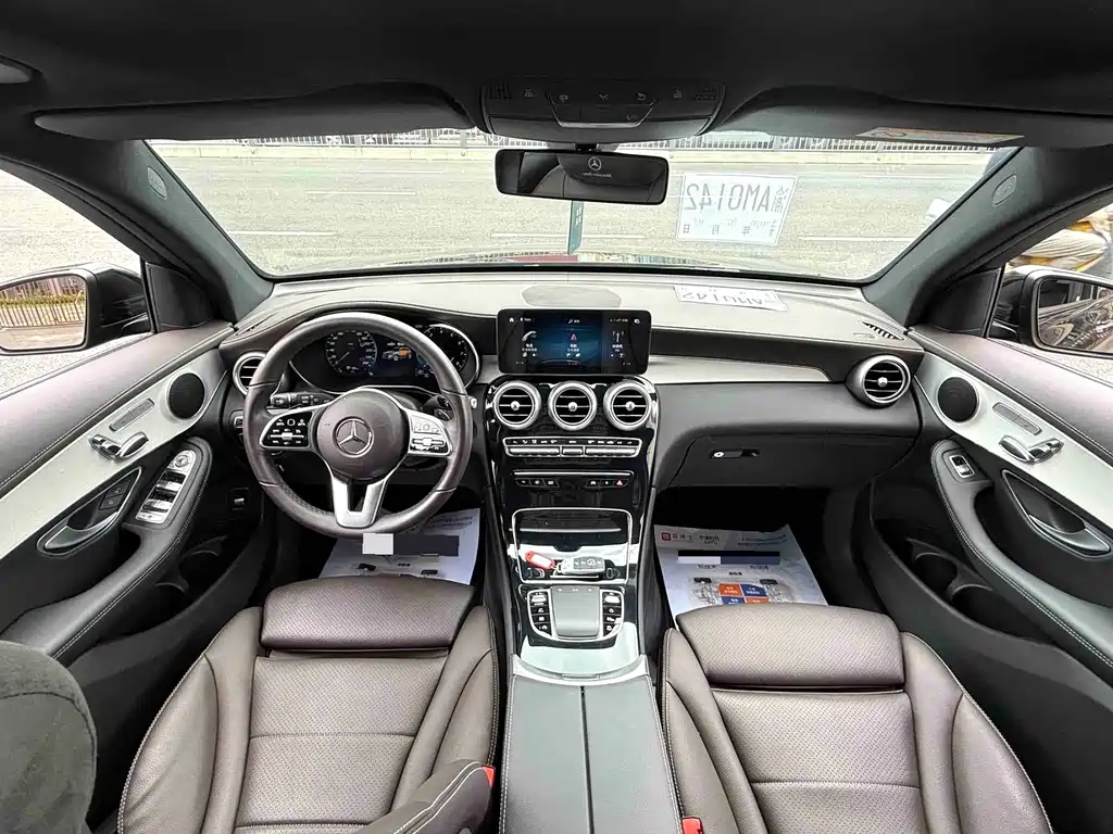 Mercedes-Benz GLC 2022