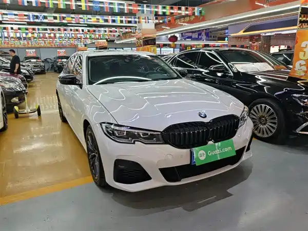 BMW 3 Series 2020