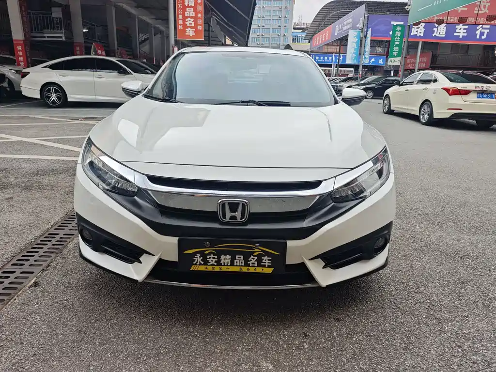 Honda Civic 2017 — фото 2