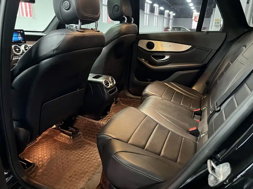Mercedes-Benz GLC 2020 — фото 17