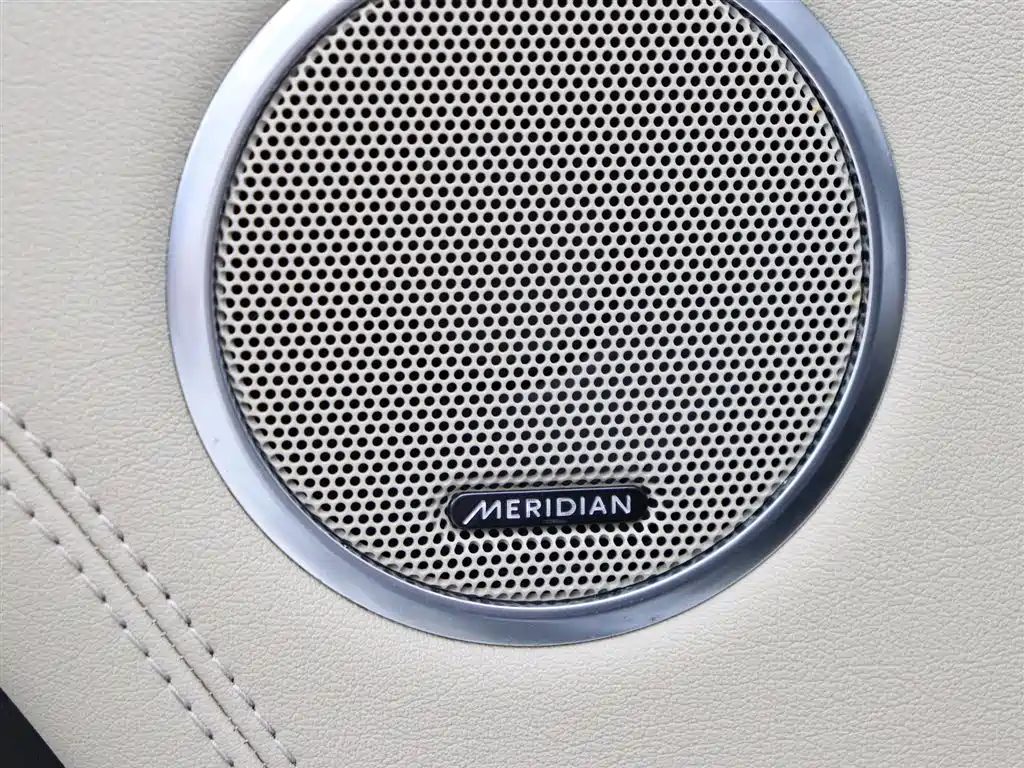 Land Rover Range Rover 2022 — фото 4