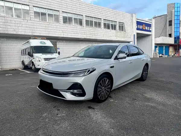 Geely Galaxy A7 EM 2025