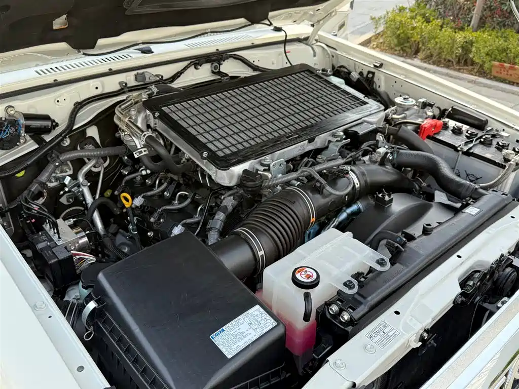 Toyota Land Cruiser 2025 — фото 13
