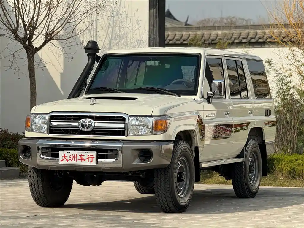 Toyota Land Cruiser 2025 — фото 3