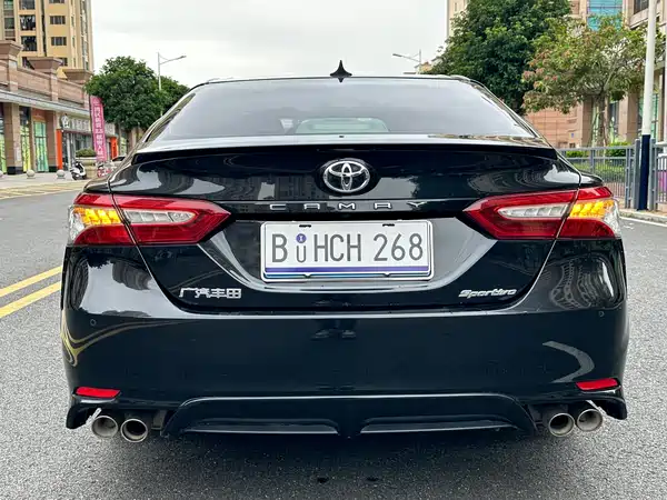 Toyota Camry 2019