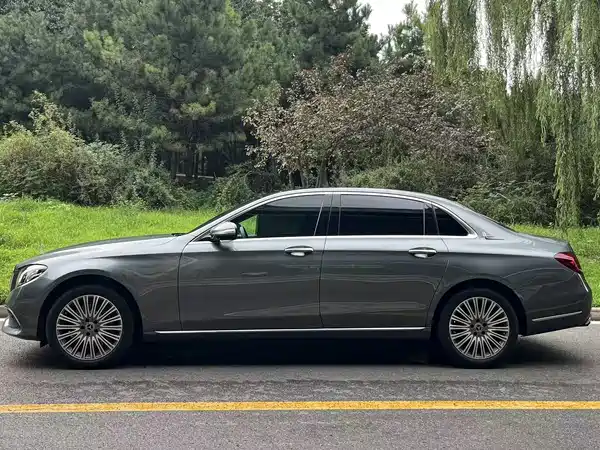 Mercedes-Benz E-Class 2020