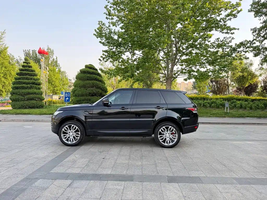 Land Rover Range Rover Sport 2015 — фото 8