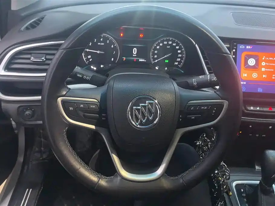 Buick Excelle 2018 — фото 15