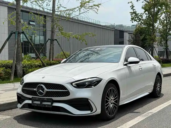 Mercedes-Benz C-Class 2023