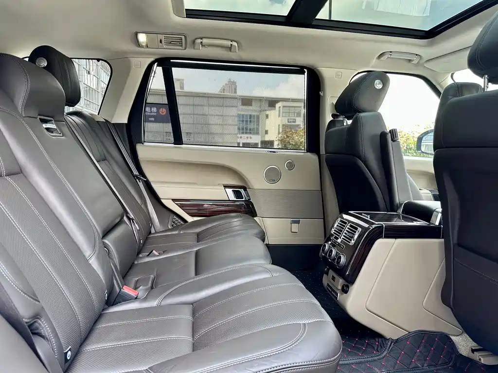 Land Rover Range Rover 2015 — фото 9