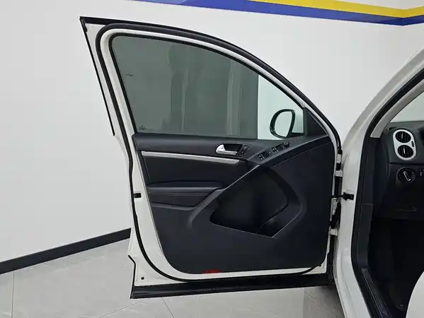 Volkswagen Tiguan 2016