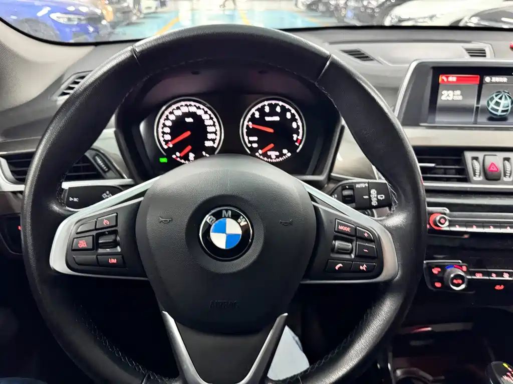BMW X1 2019 — фото 13
