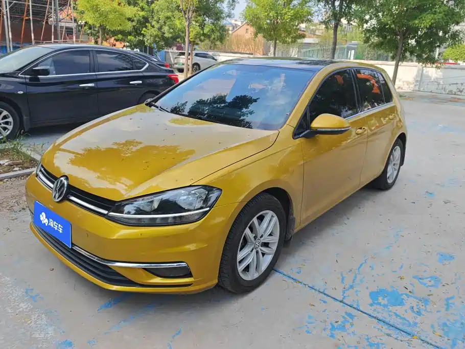Volkswagen Golf 2018 — фото 1