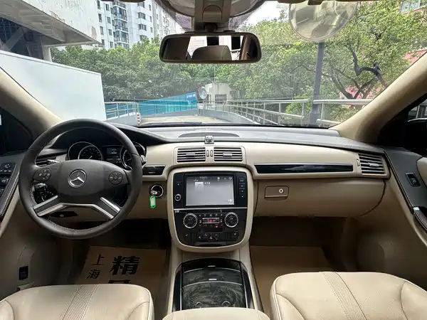 Mercedes-Benz R-Class 2017