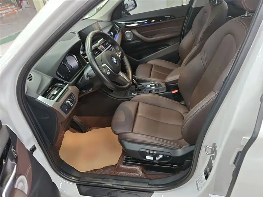 BMW X1 2021 — фото 15