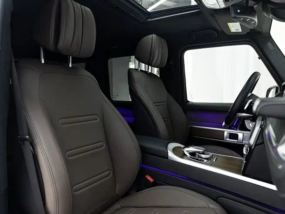 Mercedes-Benz G-Class 2022 — фото 14