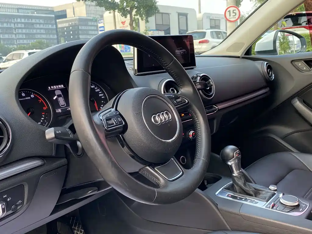 Audi A3 2016 — фото 13