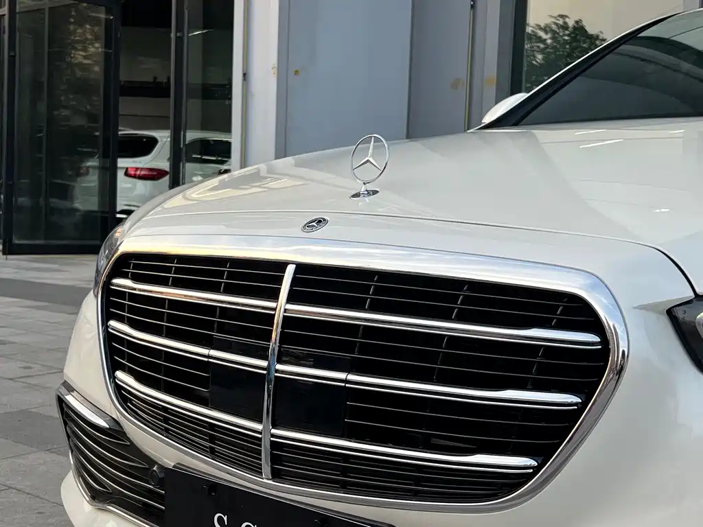 Mercedes-Benz S-Class 2023 — фото 6
