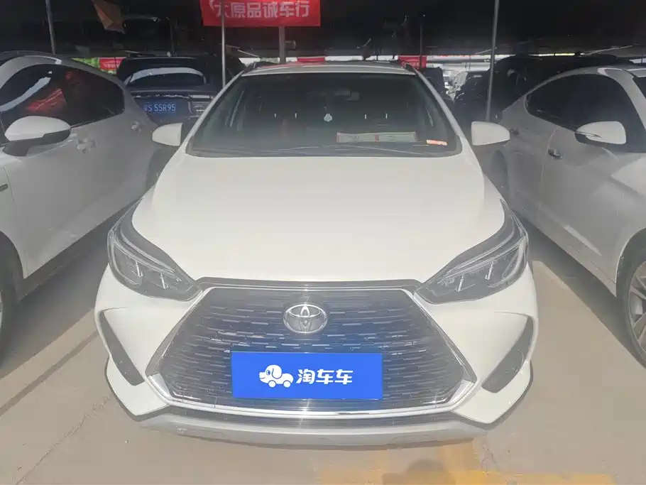 Toyota Yaris L 2021 — фото 2