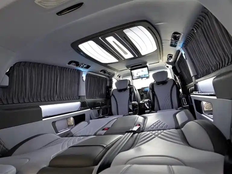 Mercedes-Benz Vito 2023 — фото 9