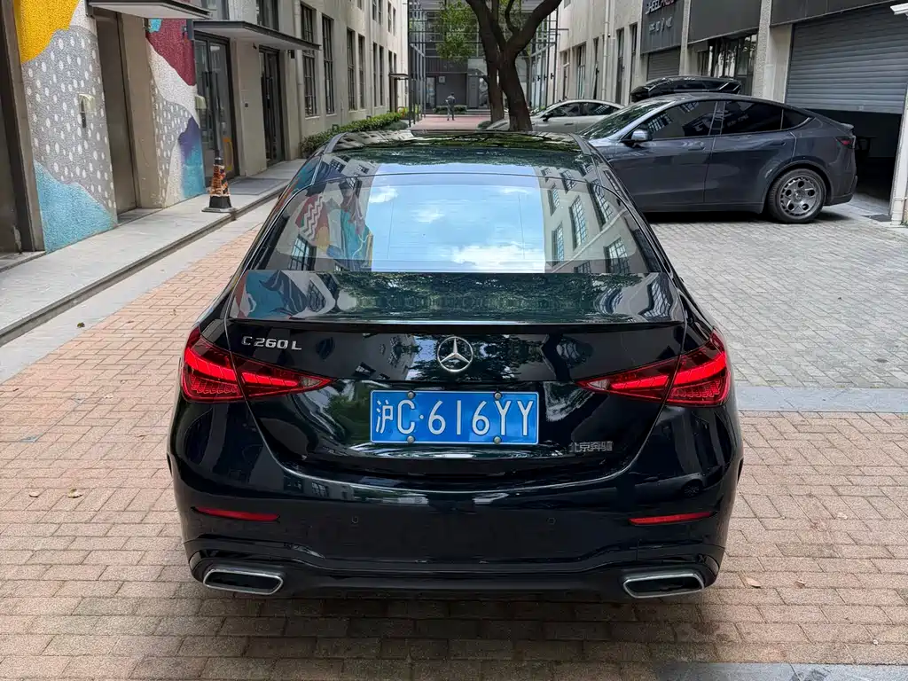 Mercedes-Benz C-Class 2023 — фото 6