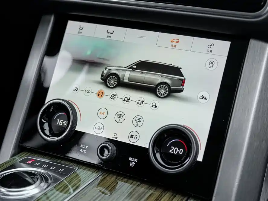 Land Rover Range Rover 2018 — фото 17