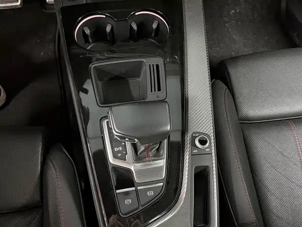 Audi A4L 2022