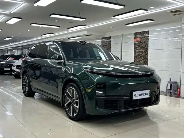 Li Auto L9 2025