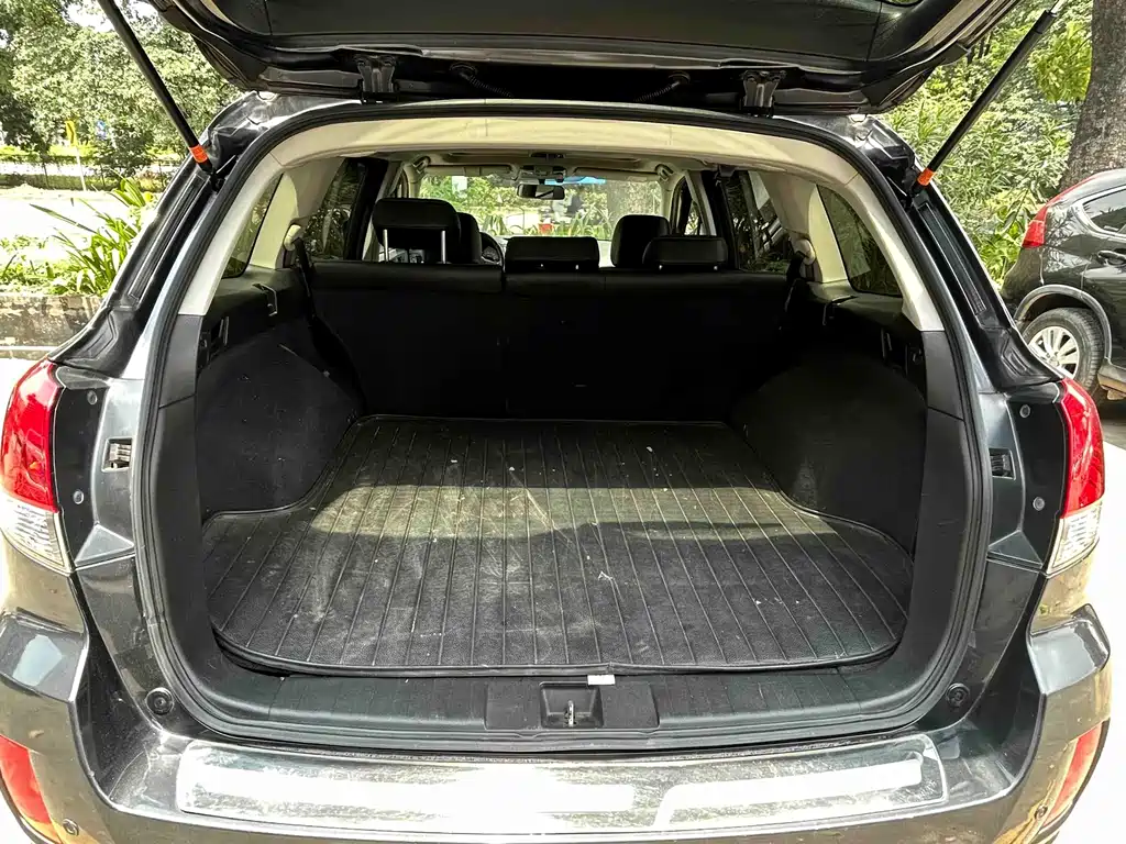 Subaru Outback 2013 — фото 9