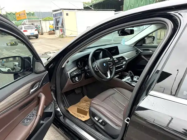 BMW 5 Series 2018